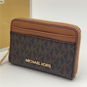 Michael Kors Jet Set Travel Card Case Wallet